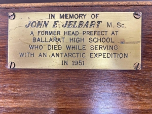 John E Jelbart